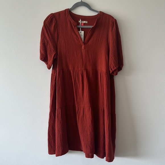 Marine Layer Jamie Short Sleeve Mini Dress in Barn Red - Picture 6 of 7